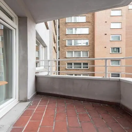 With Scenic View Апартаменти Остенде