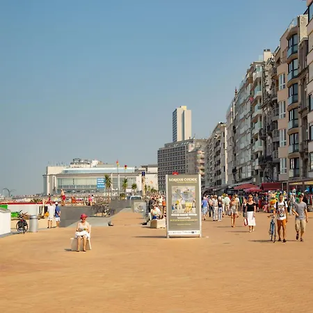 Апартаменти With Scenic View Остенде